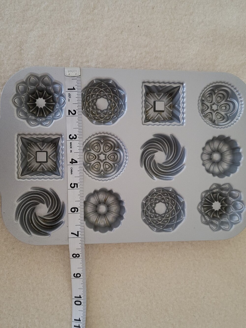 Nordic Ware Baking Bunt Charms Decorative Pan USA - Picture 7 of 12